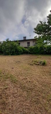 Villa in Castiglione delle Stiviere, Province of Mantua