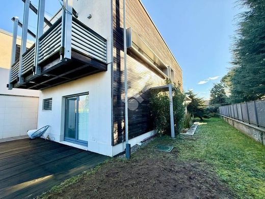 Villa in Gorle, Provincia di Bergamo