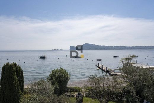 Villa - San Felice del Benaco, Provincia di Brescia