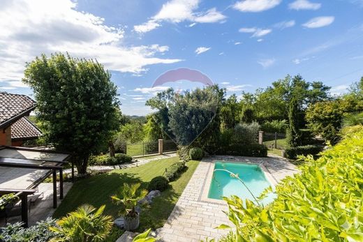 Villa en Lesmo, Provincia di Monza e della Brianza