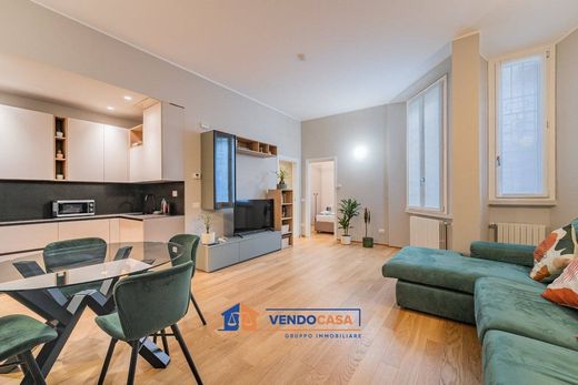 아파트 / 밀라노, Città metropolitana di Milano