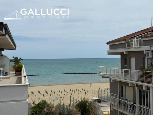 Penthouse in Pescara, Provincia di Pescara