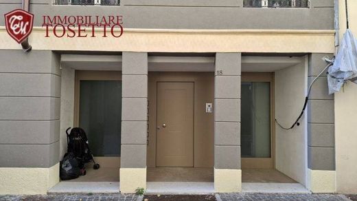 Διαμέρισμα σε Vicenza, Provincia di Vicenza