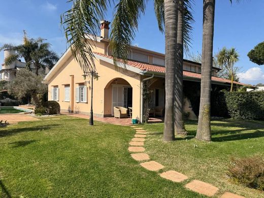 Villa in Terracina, Provincia di Latina