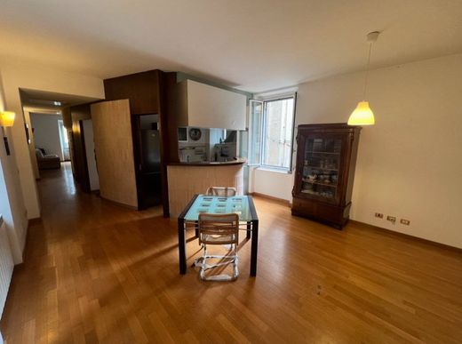 아파트 / 로마, Lazio