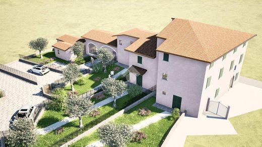 Элитный дом, Quarrata, Provincia di Pistoia