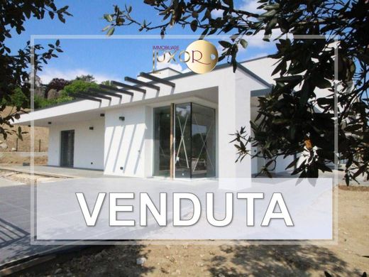 Villa in Casatenovo, Provincia di Lecco