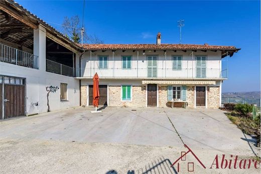 Country House in Diano d'Alba, Provincia di Cuneo