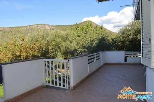 Piso / Apartamento en Sperlonga, Provincia di Latina