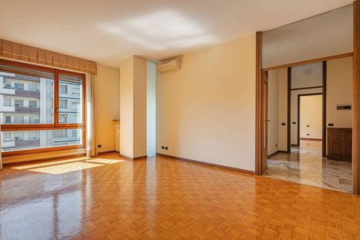 Apartment in Milan, Lombardy