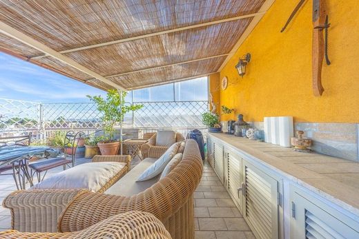 Penthouse Roma, Lazio bölgesinde