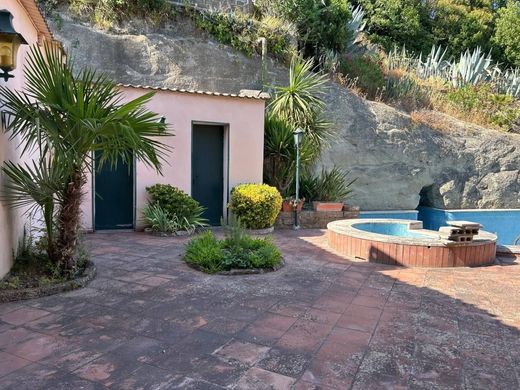 ﻓﻴﻼ ﻓﻲ Formello, روما