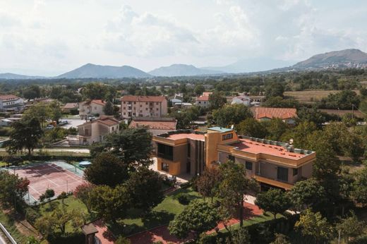 빌라 / San Pietro Infine, Provincia di Caserta