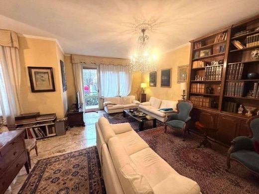 Apartamento - Bolonha, Emilia-Romagna