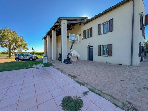 Βίλα σε Parma, Provincia di Parma