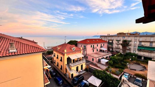 Cobertura - Borgio, Provincia di Savona