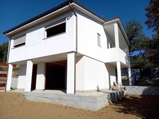 Villa in Capolona, Province of Arezzo