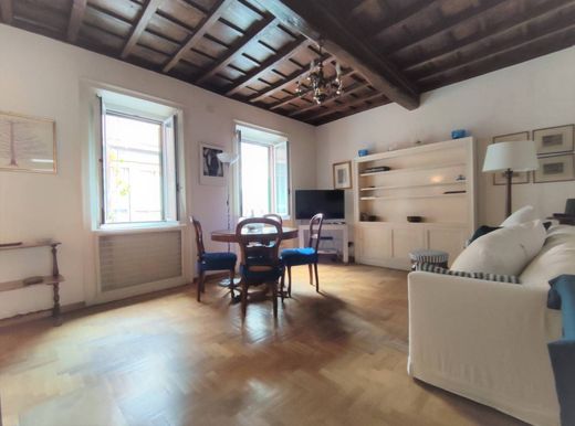 Appartamento a Roma, Lazio