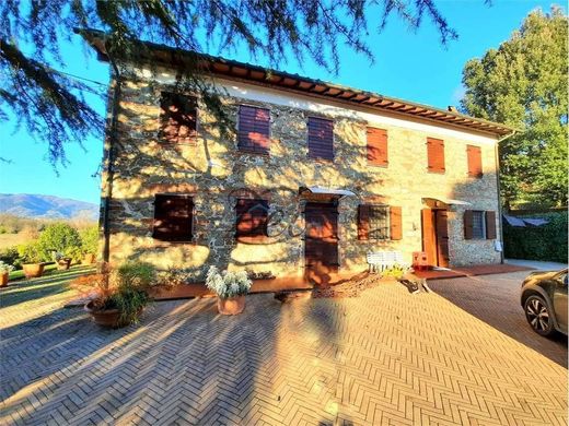 Country House in Montecarlo, Provincia di Lucca