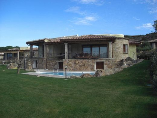 Villa in San Teodoro, Provincia di Sassari