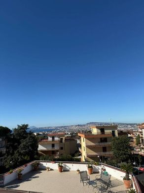 Пентхаус, San Sebastiano al Vesuvio, Napoli