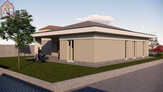 Villa a Garlasco, Pavia