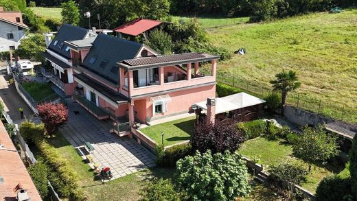 Villa en Trofarello, Turín