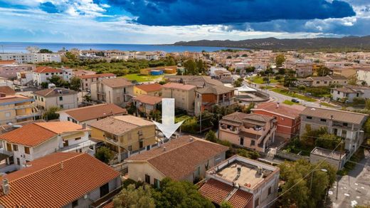 别墅  Siniscola, 努奥罗省