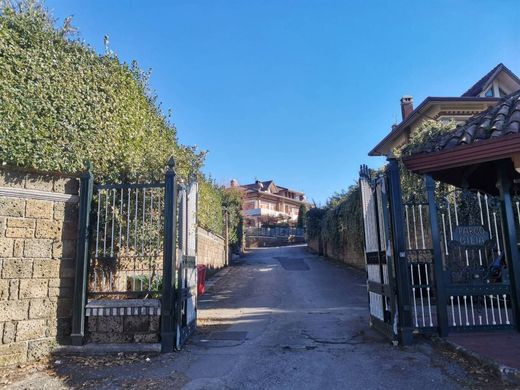 Villa - Avellino, Provincia di Avellino