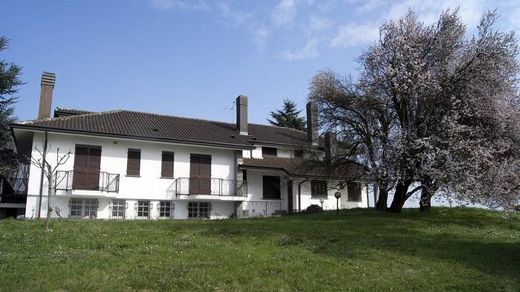 Villa Altavilla Monferrato, Alessandria ilçesinde