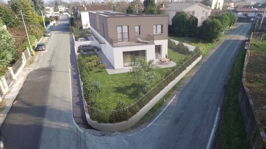 Villa in Treviso, Provincia di Treviso