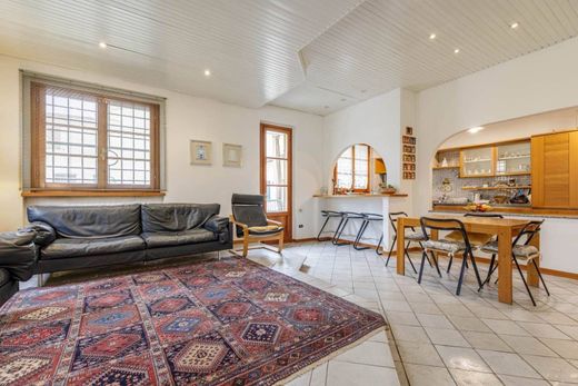 Luxus-Haus in Campi Bisenzio, Florenz