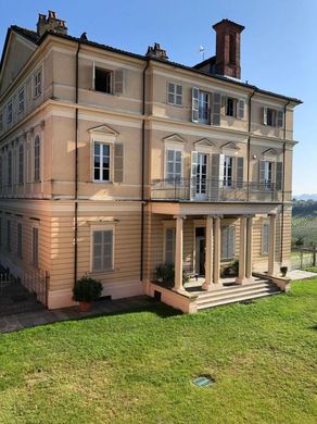 Villa a Asti, Piemonte