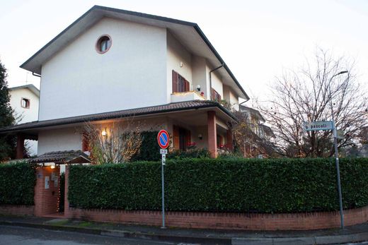 Sıralı evler Buccinasco, Milano ilçesinde