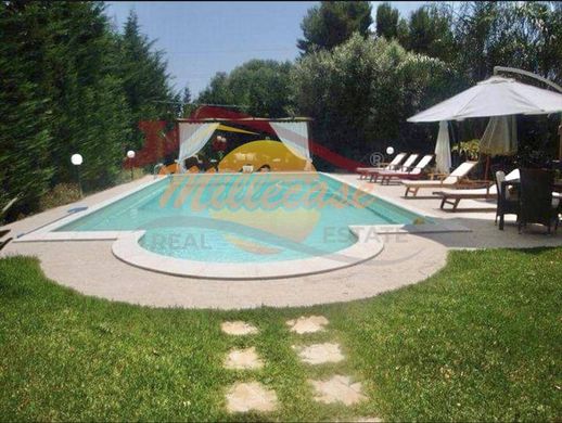 别墅  锡拉库萨, 锡拉库萨省