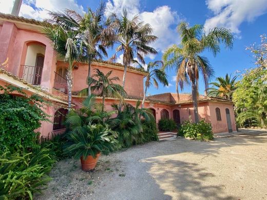 Villa in Syracuse, Sicily