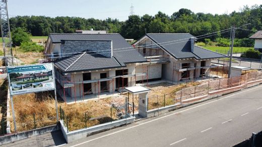 Villa en Cogliate, Provincia di Monza e della Brianza