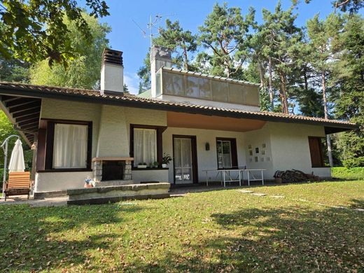 Villa in Appiano Gentile, Provincia di Como