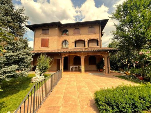 Villa in Spilamberto, Provincia di Modena