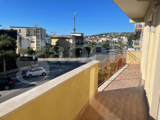 Apartment / Etagenwohnung in Gaeta, Provincia di Latina