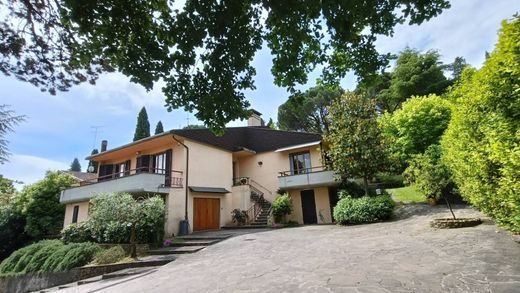 Villa in Montelupo Fiorentino, Florence