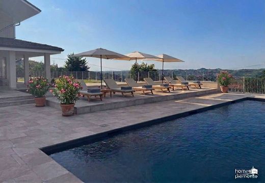 Villa in San Marzano Oliveto, Provincia di Asti
