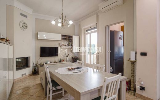 빌라 / Collegno, Torino