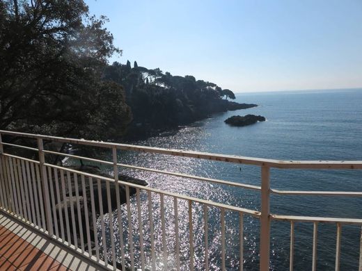 Appartamento a Lerici, La Spezia