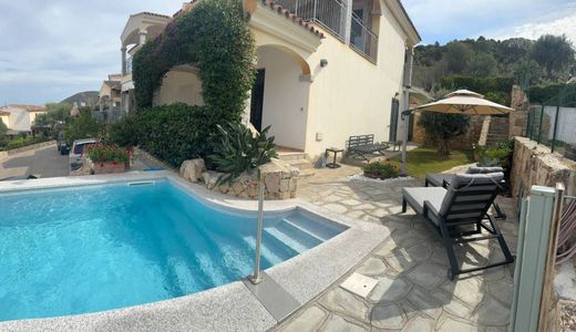 Villetta a Schiera a Budoni, Sassari