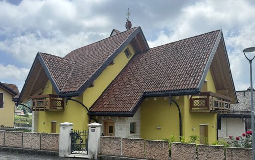 Villa in Asiago, Provincia di Vicenza