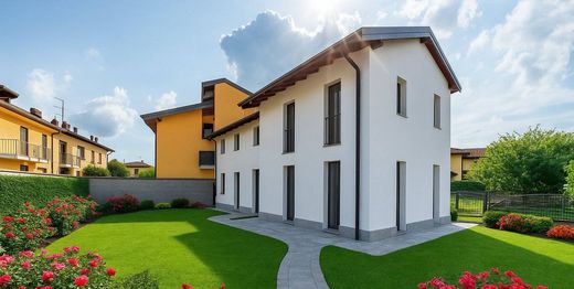 Villa a Cisliano, Milano