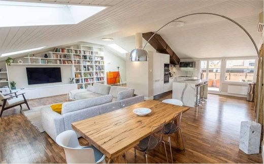 Apartment in Bologna, Emilia-Romagna