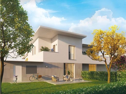 Villa in Pregnana Milanese, Città metropolitana di Milano