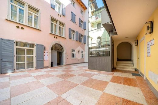 Элитный дом, Роверето, Provincia autonoma di Trento